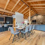 아파트 Luxury Sankt Lorenzen 장크트 로렌첸 오프 무라우